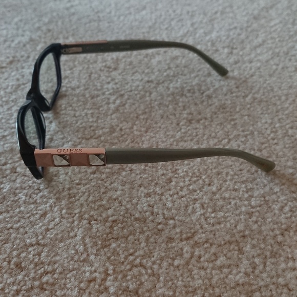 Guess frames - Picture 4 of 5